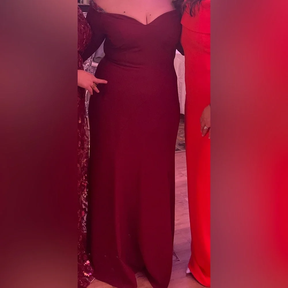 Terani off the shoulder burgundy dress - Picture 9 of 10